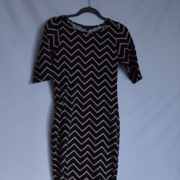 Maxi Dress - Picture 2 of 4